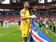 Người hùng Cape Verde sắp gặp mẹ ở World Cup 2026