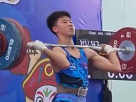Đừng bao giờ đánh giá sức mạnh của ai đó qua vẻ bề ngoài