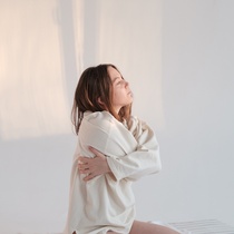 Podcast: Thường thấy buồn khi chuyển mùa có phải là dấu hiệu của trầm cảm?