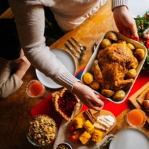 Podcast: Những món ăn độc đáo trên bàn tiệc Giáng sinh, có cả não cừu, mỡ cá voi