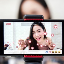 Podcast: Mặt tối của việc kiếm sống bằng 'quà tặng ảo'