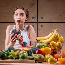 Podcast: Vì sao có người ăn nhiều loại thực phẩm nhưng không mập?