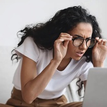 Podcast: Suy giảm thị lực, dấu hiệu của bệnh mất trí nhớ khi về già