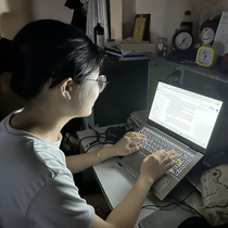 Podcast: Sinh viên thức khuya chạy deadline, biết hại nhưng tại sao vẫn thức?