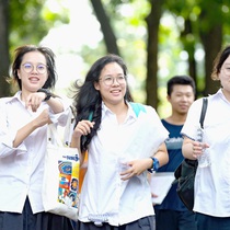 Podcast: Bộ GD-ĐT nói gì về việc Ngoại ngữ không phải là môn thi bắt buộc?