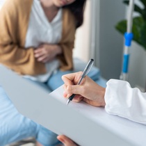 Podcast: Có kinh nguyệt sớm dễ mắc ung thư vú