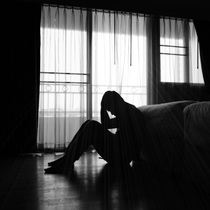Podcast: Nguyên nhân địa vị xã hội thấp khiến con người trầm cảm gấp 3 lần