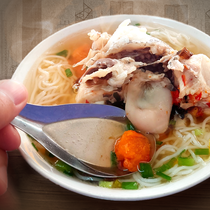 Podcast: 'Ăn tô bún cá, chạy dìa Rạch Giá...', món bún gì mà hấp dẫn vậy?