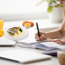 Podcast: Mẹo về ăn uống để sĩ tử có sức khỏe tốt trong mùa thi