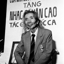 Văn Cao, trăm năm một bậc kỳ tài - Năm 1988, 'ông hoàng' trở lại