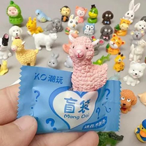 Xé túi mù: Ai chơi, ai bán, có gì vui mà thức tới nửa đêm?
