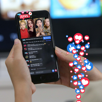 Lên mạng đòi nợ, chửi bới nhau... liệu việc livestream có đang đi quá giới hạn?