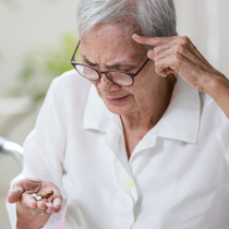 Phát hiện sớm bệnh Alzheimer theo cách của Nhật, bạn nên nghe để không bỏ lỡ cơ hội điều trị sớm