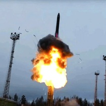 Nga cấp tập dội mưa tên lửa vào Ukraine sau đêm Giáng sinh