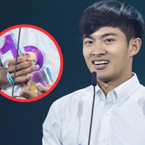 Thực hư về tin đồn Lê Tuấn Khang bị thu hồi cúp TikTok Awards Việt Nam