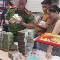 Một tiệm vàng ở TP.HCM 'rửa' 13.000 tỉ đồng trong đường dây rửa tiền xuyên quốc gia