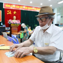 Điều chỉnh lương hưu như thế nào mới phù hợp với mức sống hiện nay?