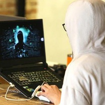 Nhân viên ngân hàng tham ô gần 30 tỉ chuyển cho nhóm lừa đảo qua mạng