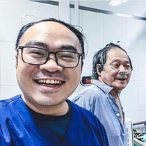 Bác sĩ mở lớp dạy sơ cứu miễn phí giữ 'thời gian vàng'
