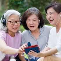 Vì sao tuổi thọ trung bình của phụ nữ cao hơn so với đàn ông?