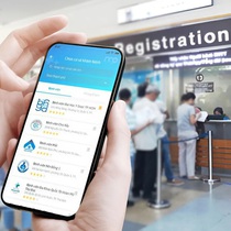 Đặt lịch khám bệnh qua app, hết phải 'xếp dép' chờ bốc số