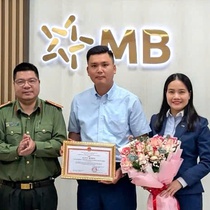 Ngân hàng mật báo, công an bắt gọn đối tượng bị truy nã đặc biệt