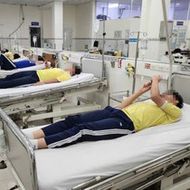 Hàng loạt vụ ngộ độc thực phẩm trong nhà trường, Cục An toàn thực phẩm nói gì?