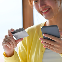 Khách hàng cần lưu ý gì khi mua bảo hiểm online?