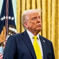 Mới nhất, ông Trump nói gì về 'chấm dứt chiến sự Ukraine 1 ngày' và 'sáp nhập Canada'?
