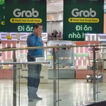 Hai tháng 3 người rơi lầu tử vong, Vạn Hạnh Mall gửi tâm thư tới cộng đồng