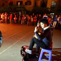 Trở về cùng dựng xây quê hương - Kỳ 6: TS Trần Tuấn An mang tiếng đàn guitar kết nối âm nhạc Việt với thế giới