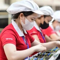 Đề xuất tăng ngày nghỉ dịp Quốc khánh để cha mẹ được đưa con đến lễ khai giảng