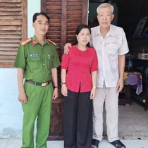 Người cha 43 năm đi tìm con và khoảnh khắc đoàn tụ ‘quý hơn vàng’