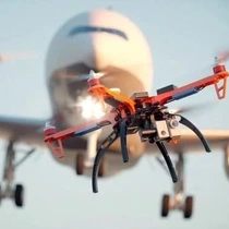Góc nhìn pháp lý về trách nhiệm của chủ drone và người điều khiển drone