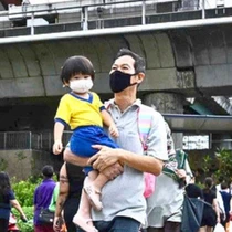 Singapore công bố gói hỗ trợ mới, mỗi trẻ em ở có thể nhận số tiền quy đổi hơn 1,4 tỉ đồng