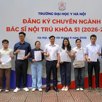 Giám đốc Bệnh viện Bạch Mai Đào Xuân Cơ nêu lý do nên trả thù lao cho bác sĩ nội trú