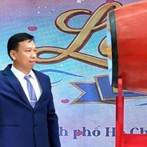 Ấm lòng bức thư thầy hiệu trưởng gửi học sinh và phụ huynh sau trận mưa lớn ở TP.HCM