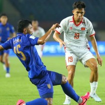 Người hâm mộ bóng đá Thái Lan giận dữ dù đội nhà thắng tuyển Việt Nam 2-0, vì sao?