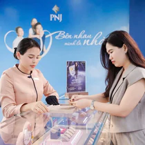 PNJ tổn thất hơn 1.400 tỉ đồng sau 2 tháng thu đổi hàng hóa