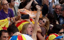 Catalonia tuyên bố độc lập