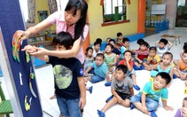 Trong mắt người nước ngoài: Trẻ con là báu vật quốc gia