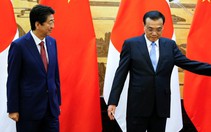 Thủ tướng Nhật Shinzo Abe thăm Trung Quốc: Nỗ lực cân bằng quan hệ