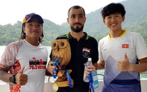 Chàng MC dạy bơi cho trẻ em nghèo