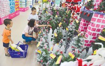 Tất bật mua sắm dịp giáng sinh