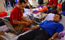 Người hiến máu tình nguyện sẽ được tặng các gói xét nghiệm