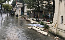 Mưa ngập, học sinh Đà Nẵng, Quảng Ngãi được nghỉ