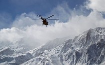 Iran huy động 120 nhà leo núi tìm kiếm máy bay rơi