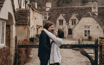 Cặp đôi kiếm bộn tiền nhờ du lịch và chụp ảnh