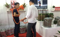 Nháo nhào sắm dây thoát hiểm, mặt nạ sau vụ cháy Carina