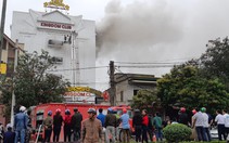 200 cảnh sát đang chữa cháy ở tòa nhà karaoke Kingdom Hà Tĩnh